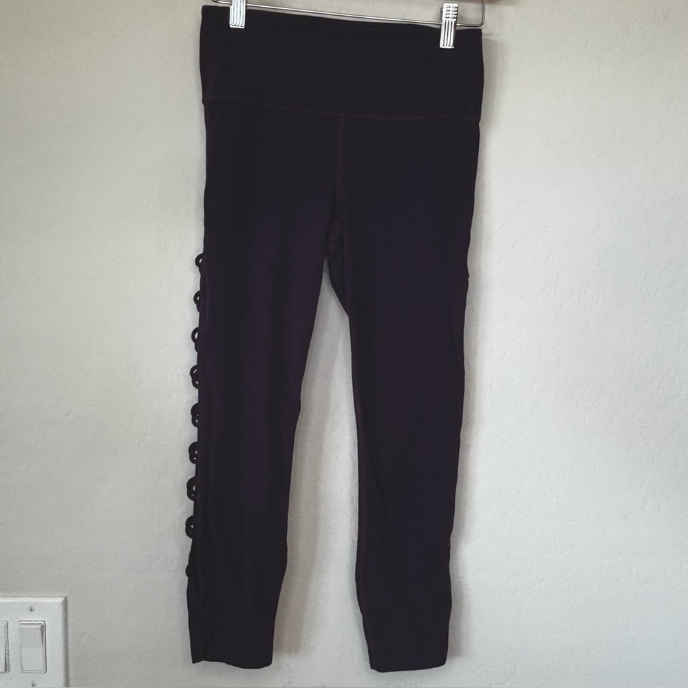 Athleta Shiva Leggings Size S Purple Active Workout Yoga Stretch Soft